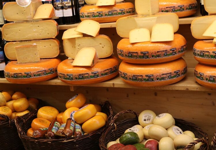 Korsten zijn zelden giftig, hoogstens wat vettiger dan de gewone kaas.